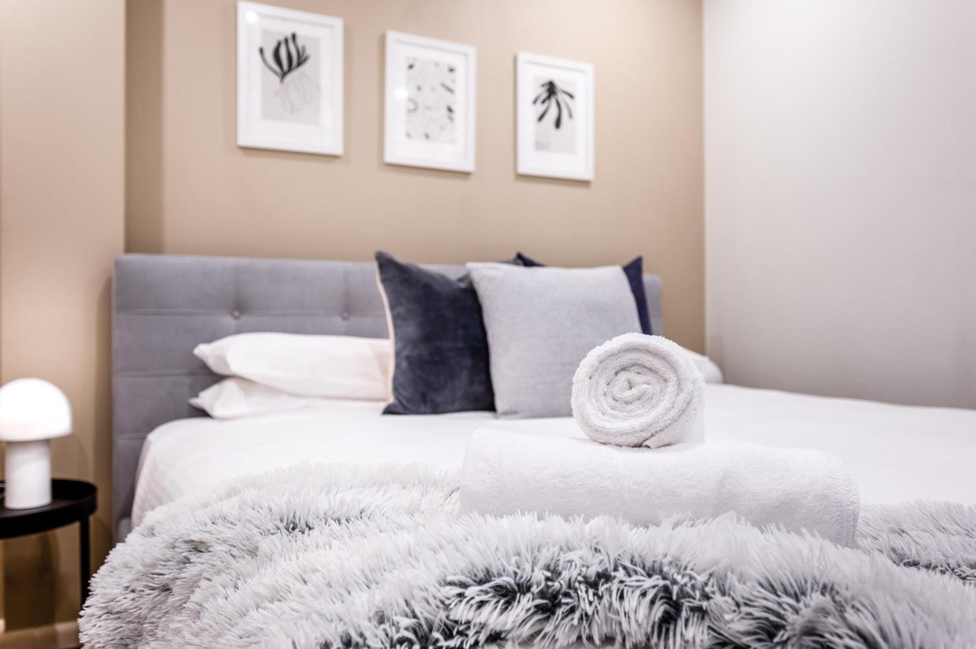 Apartment Light Style Haven In Darling Harbour